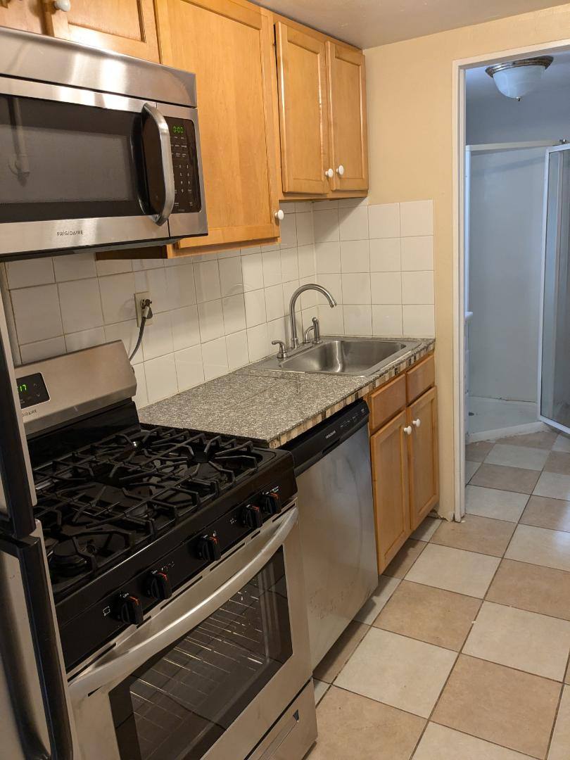 Apartment for rent at 843 17th St #B, Boulder, CO 80302