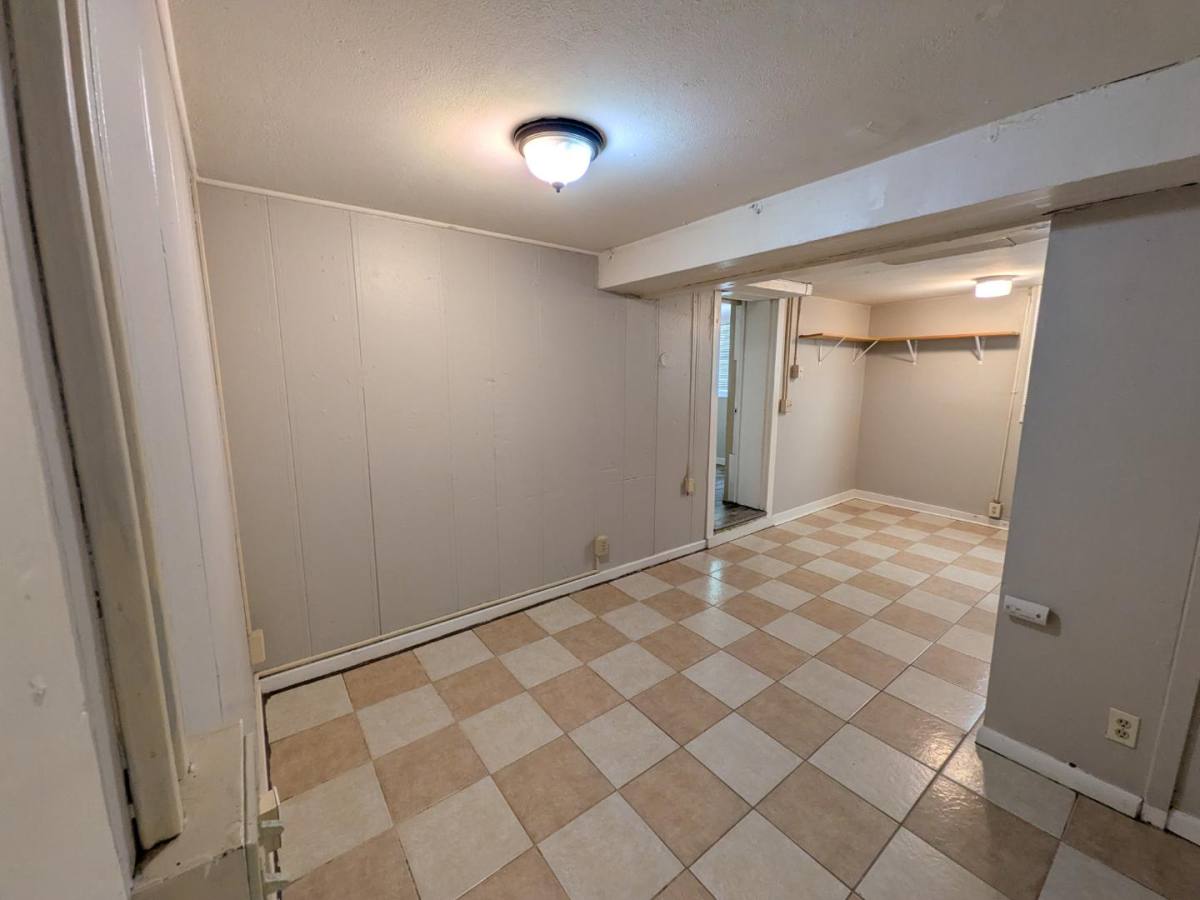 Apartment for rent at 843 17th St #B, Boulder, CO 80302