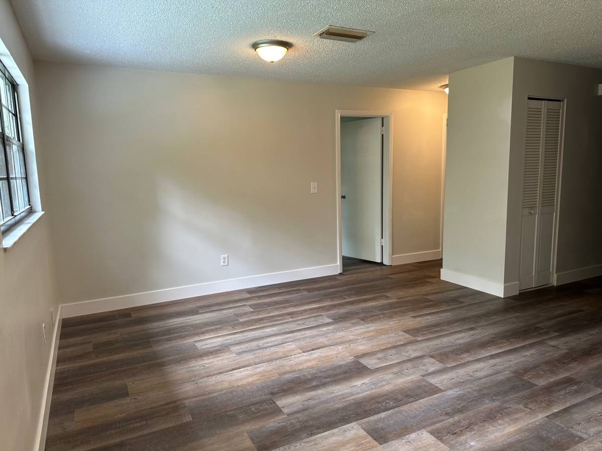 Townhouse for rent at 1626 Anniston Ave, Daytona Beach, FL 32117