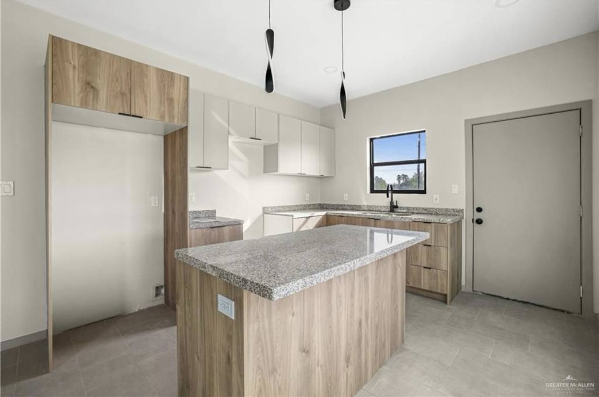 Apartment for rent at 1414 S Michigan St #2, 4, Mission, TX 78573