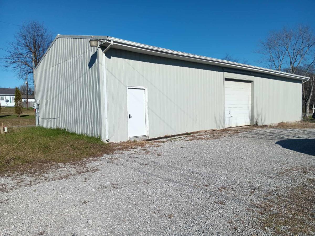 Apartment for rent at 115 London Ave, Corbin, KY 40701