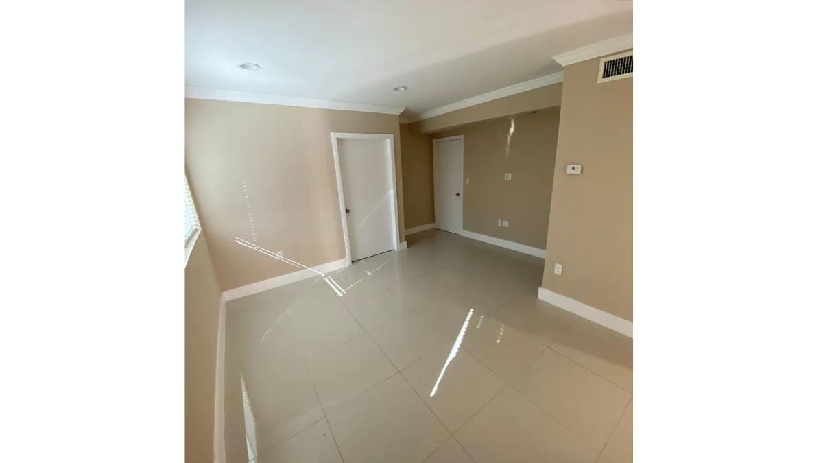 Apartment for rent at 103 NW 6th Ave, Miami, FL 33128
