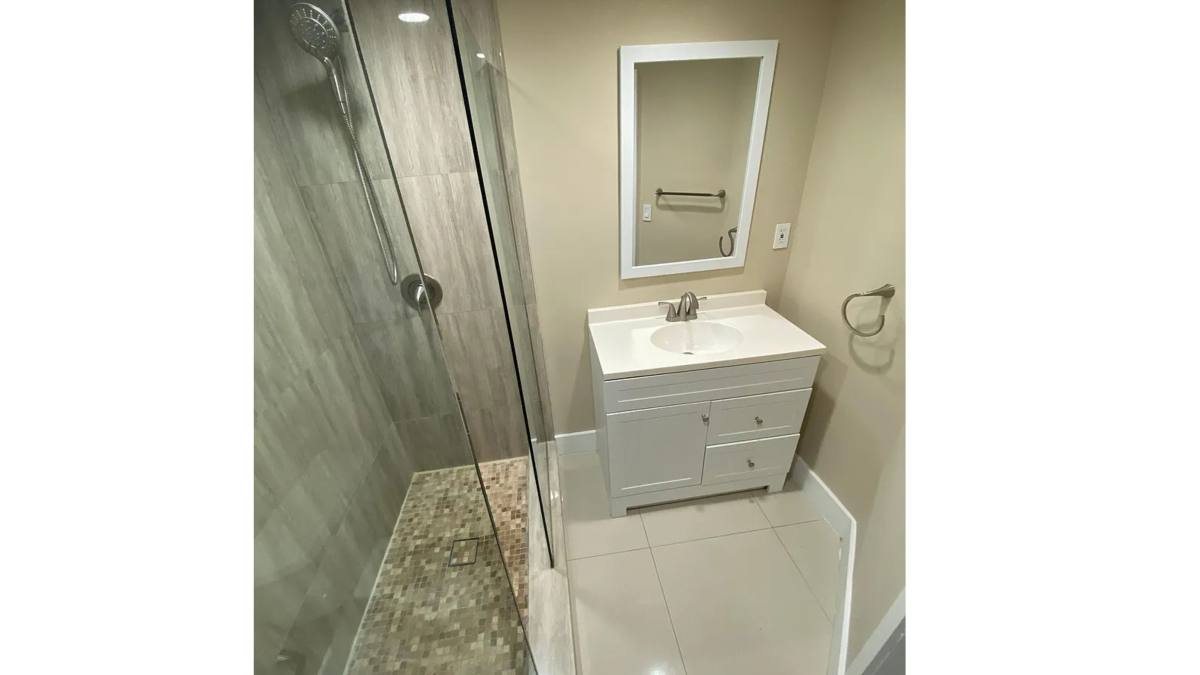 Apartment for rent at 103 NW 6th Ave, Miami, FL 33128