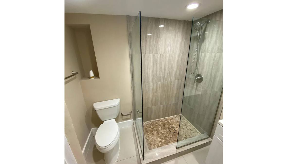 Apartment for rent at 103 NW 6th Ave, Miami, FL 33128