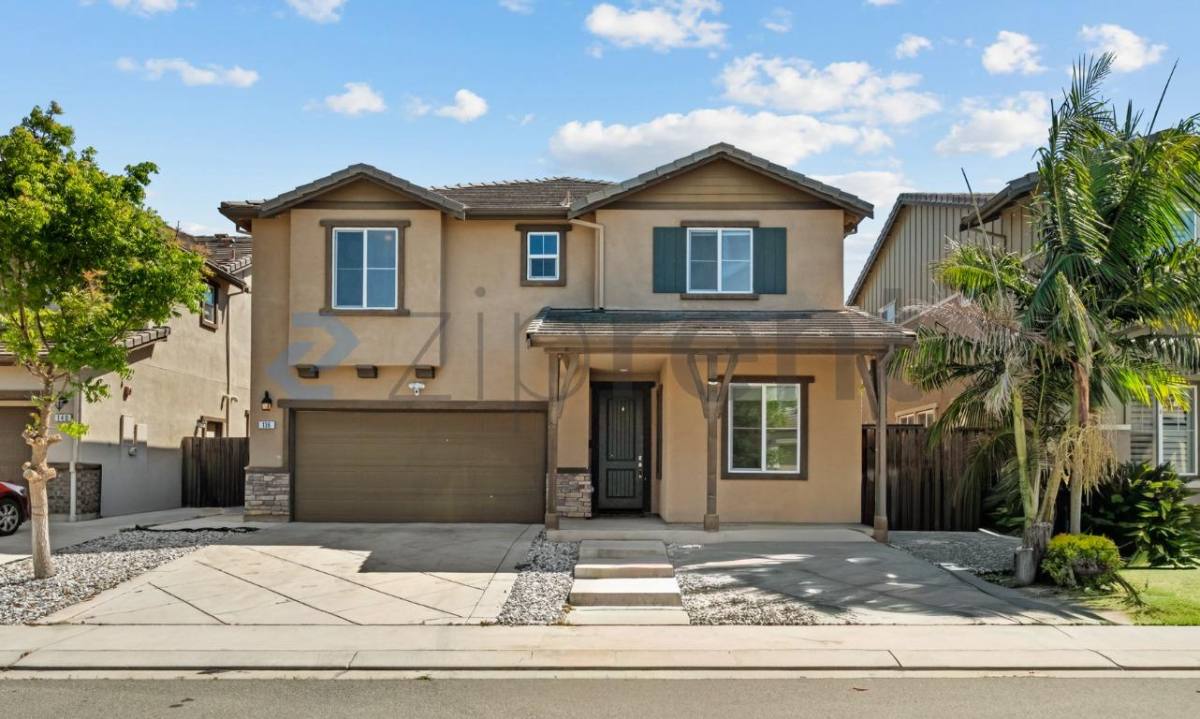 House for rent at 136 Willowrun Way, Oakley, CA 94561