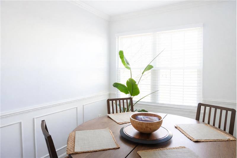 Townhouse for rent at 13998 New Braddock Rd, Centreville, VA 20121