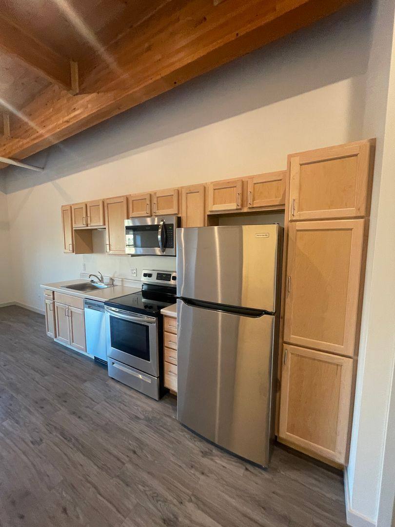 Apartment for rent at 101 Main St S, Le Sueur, MN 56058