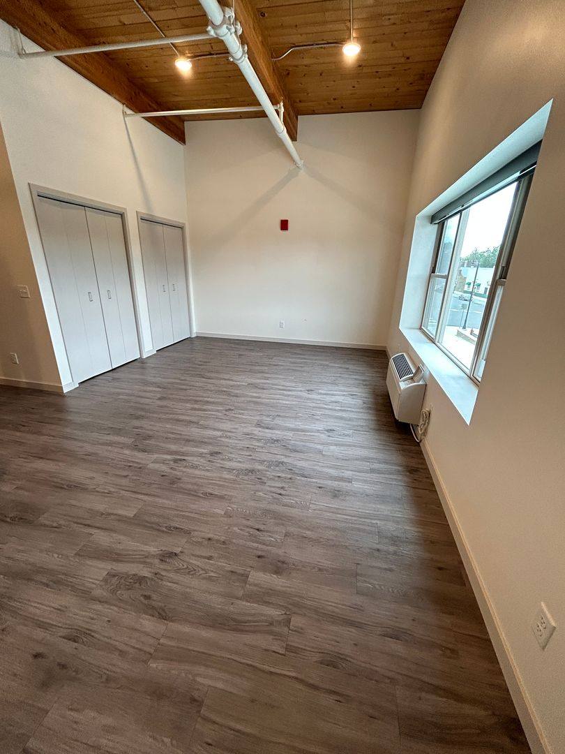 Apartment for rent at 101 Main St S, Le Sueur, MN 56058