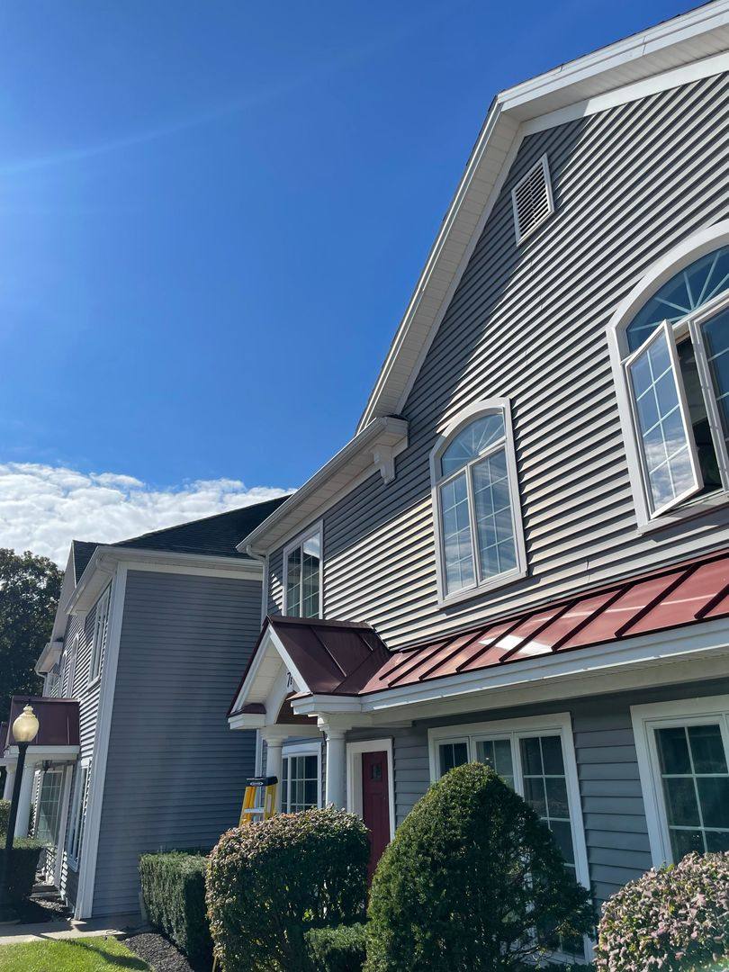 Apartment for rent at 7 Elm Ave, Delmar, NY 12054