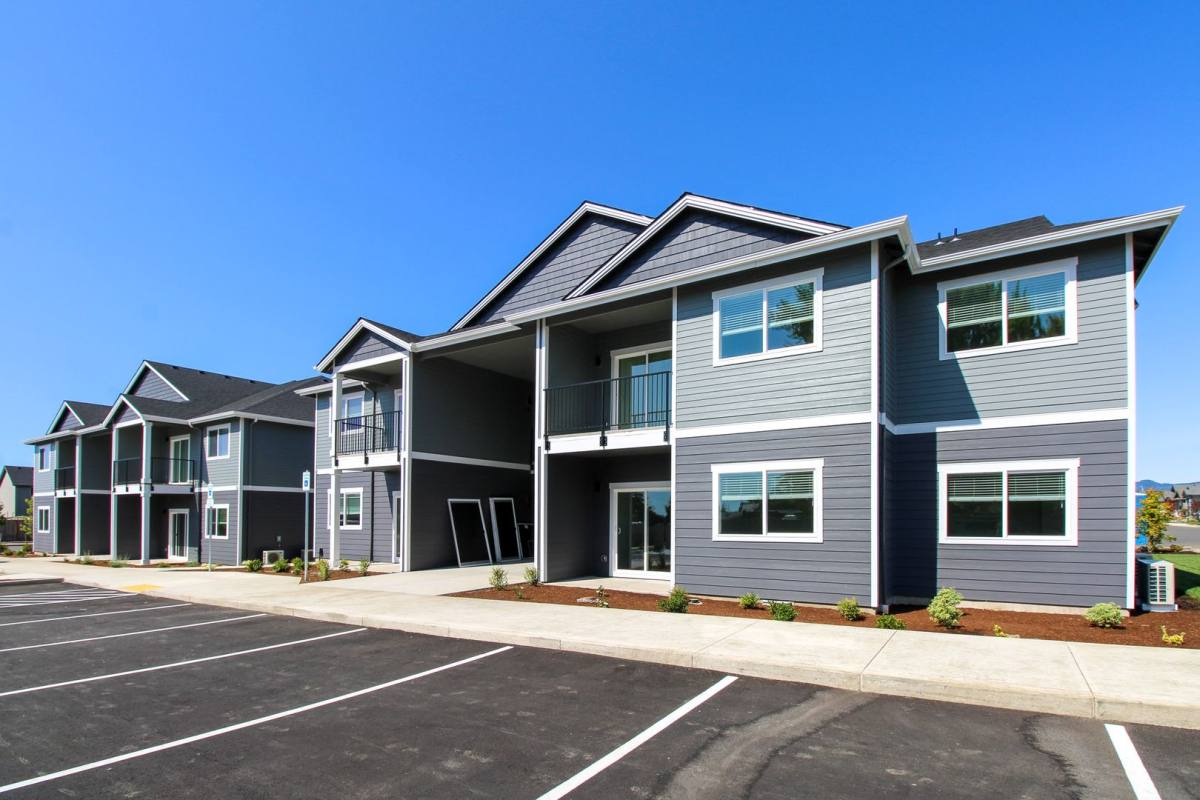 Apartment for rent at 1900-1902 SE Hankel St, Dallas, OR 97338