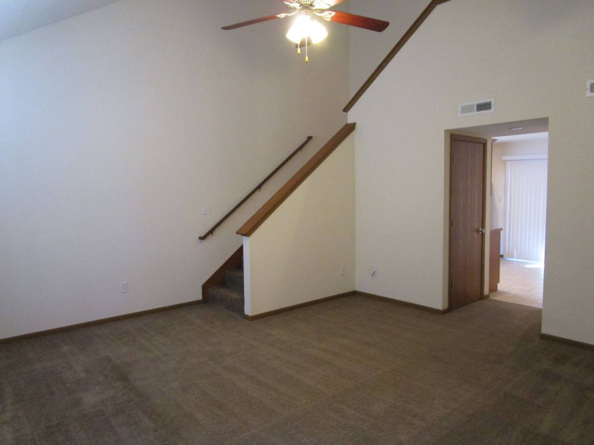 Apartment for rent at 705 - 707 Glenstone Dr, Columbia, MO 65201