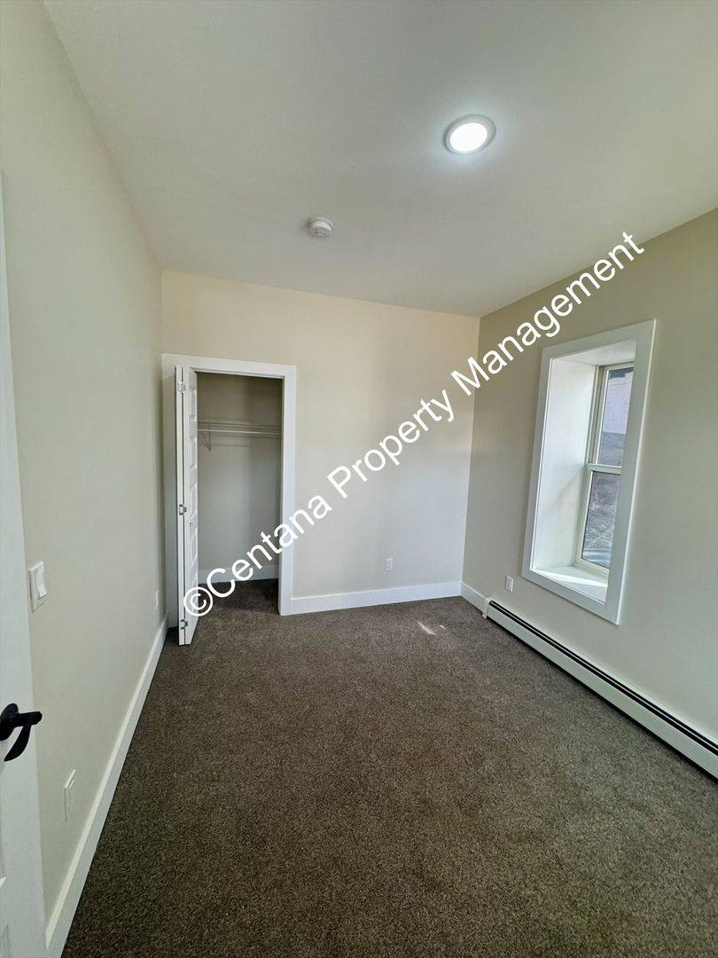 Apartment for rent at 614 Alaska, Butte, MT 59701