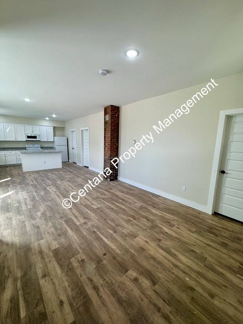 Apartment for rent at 614 Alaska, Butte, MT 59701