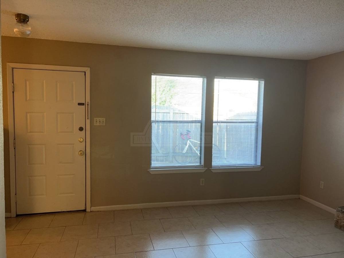 Townhouse for rent at 4209 Water St, Killeen, TX 76543