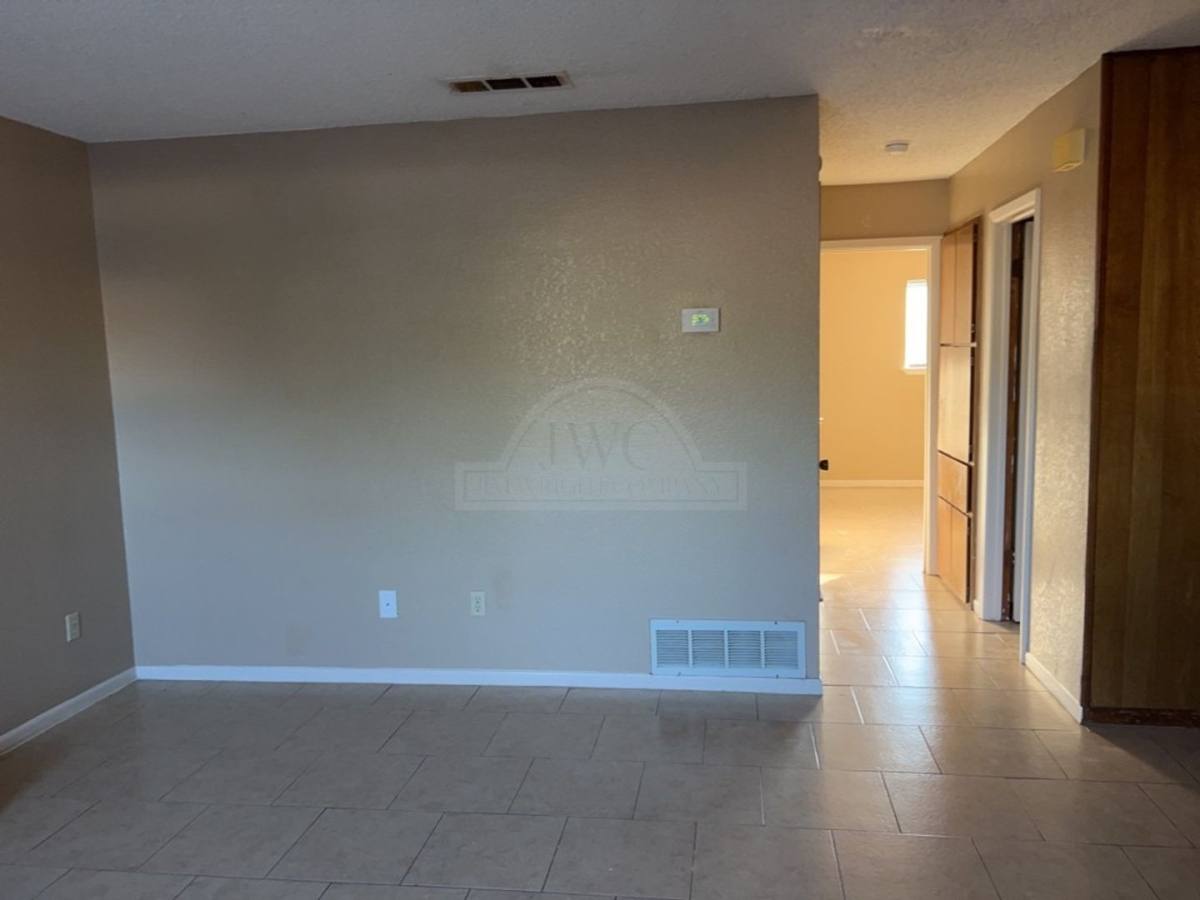Townhouse for rent at 4209 Water St, Killeen, TX 76543