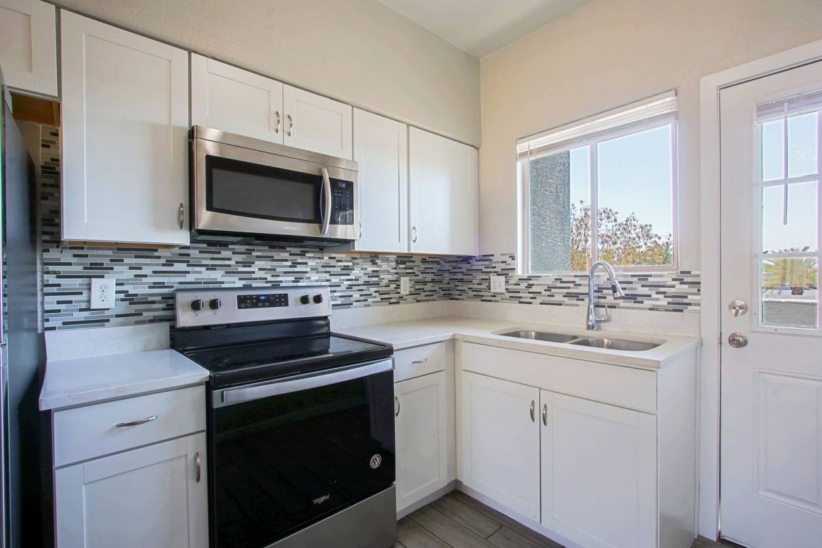 Apartment for rent at 1614 W Purdue Ave, Phoenix, AZ 85021