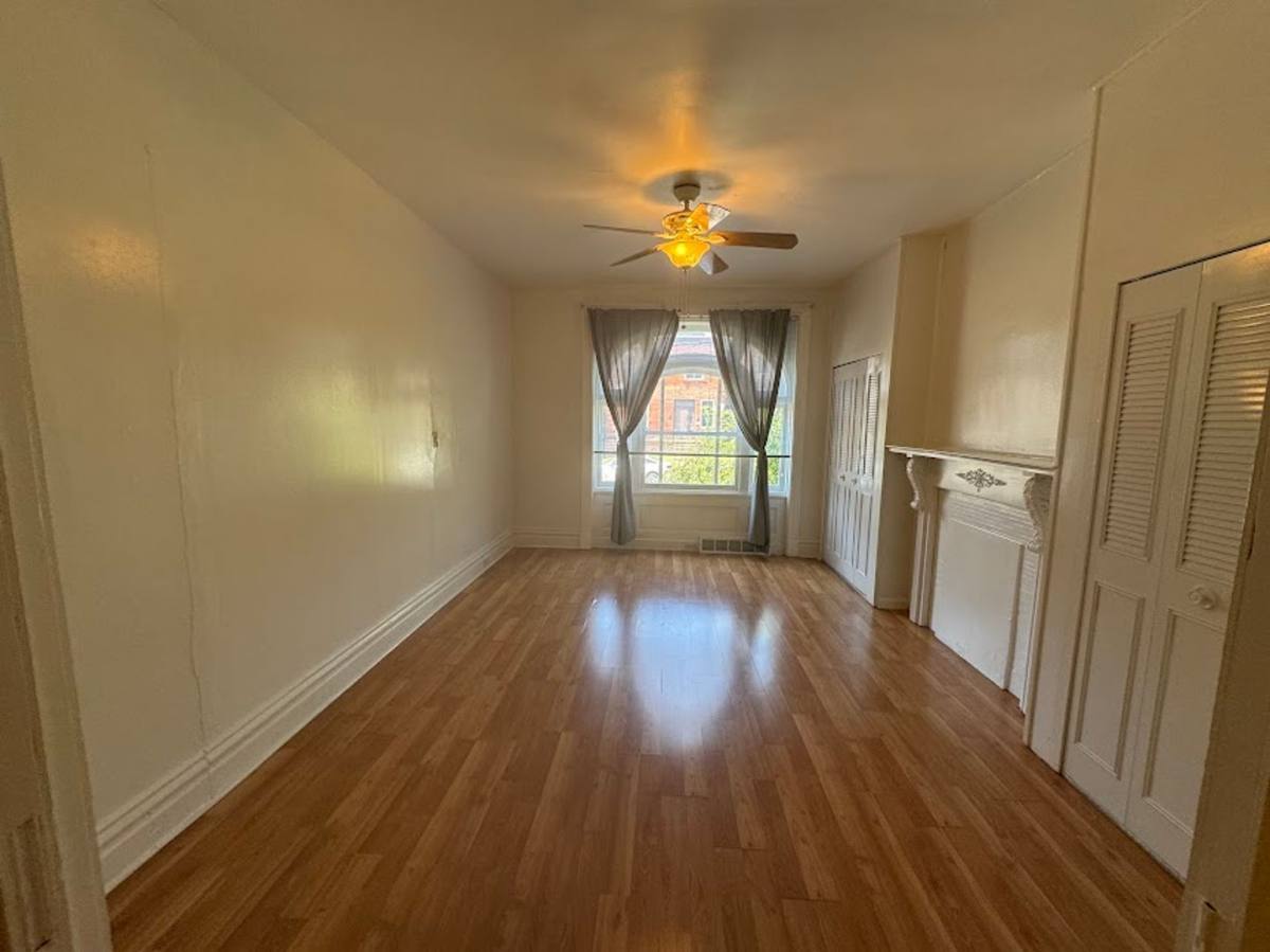 Apartment for rent at 5526 Howe St, Pittsburgh, PA 15232