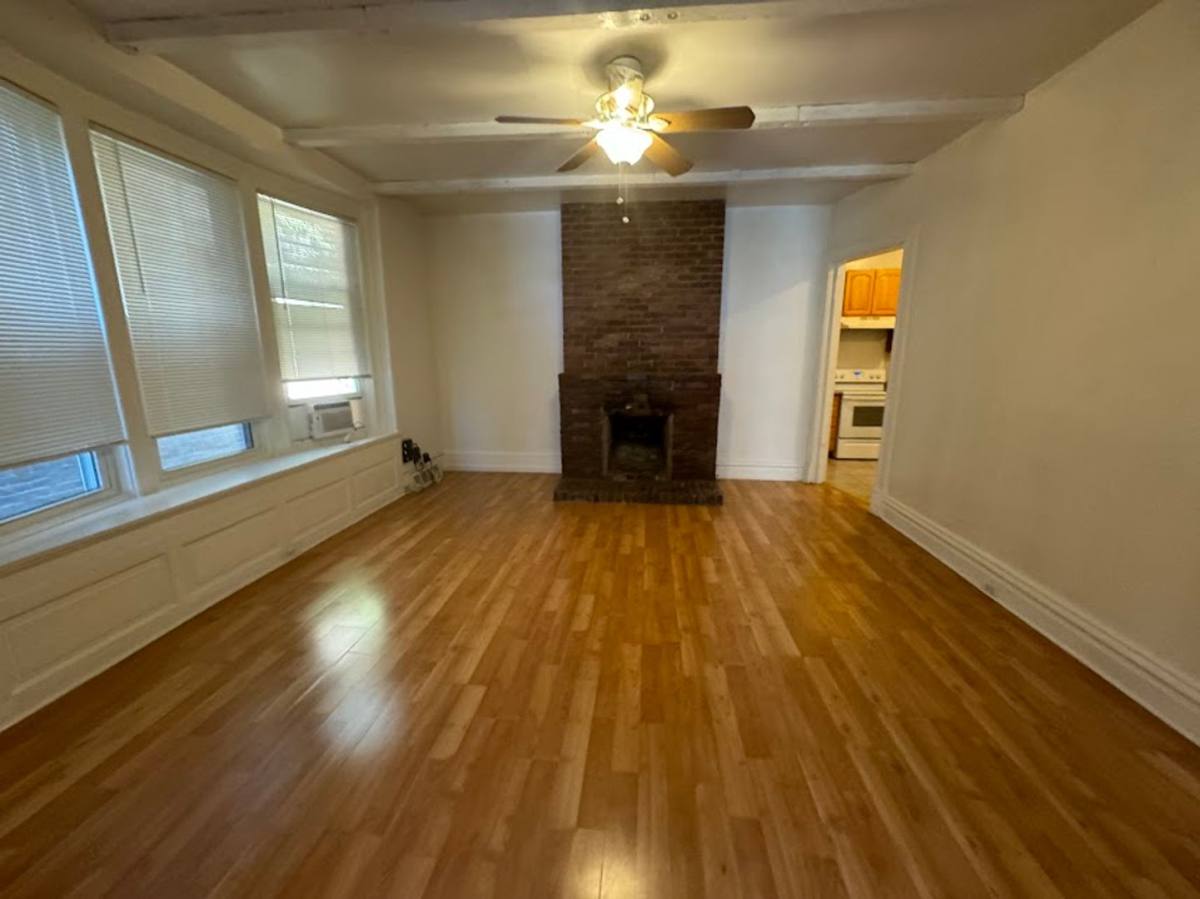 Apartment for rent at 5526 Howe St, Pittsburgh, PA 15232