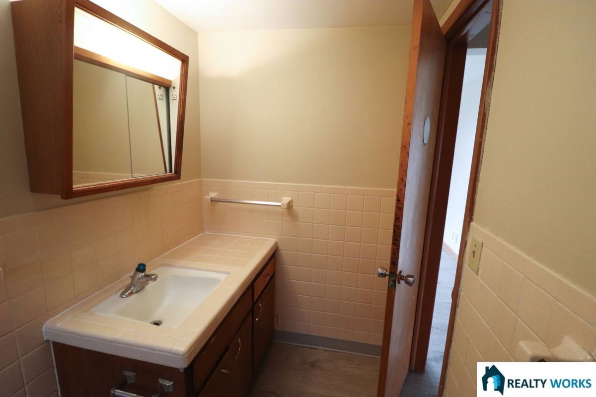Apartment for rent at 2405 N 50th St, Lincoln, NE 68504