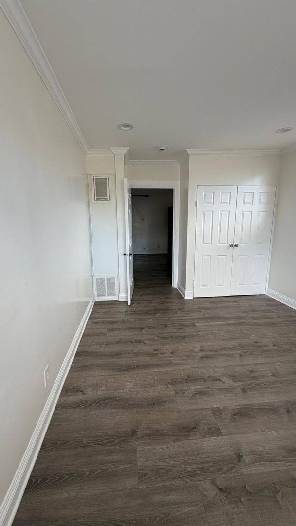 Apartment for rent at 7305 Kester Ave, Van Nuys, CA 91405