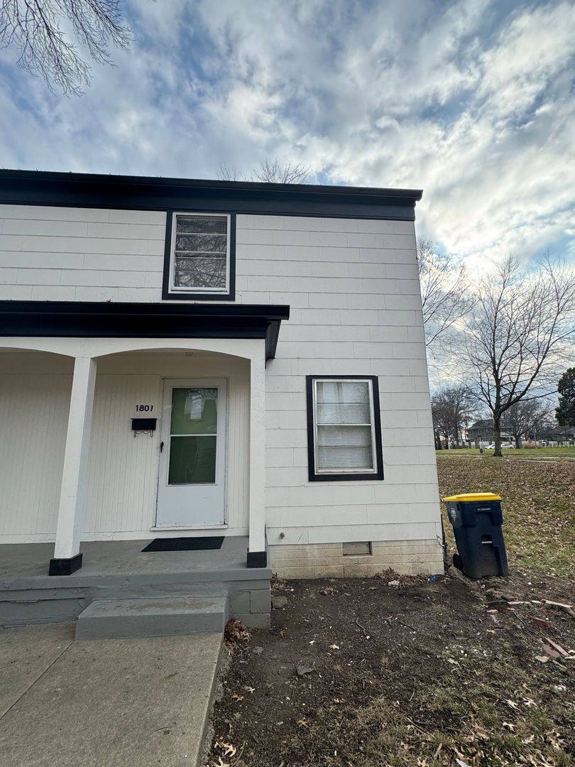 House for rent at 1801 E 74th Terrace, Kansas City, MO 64132