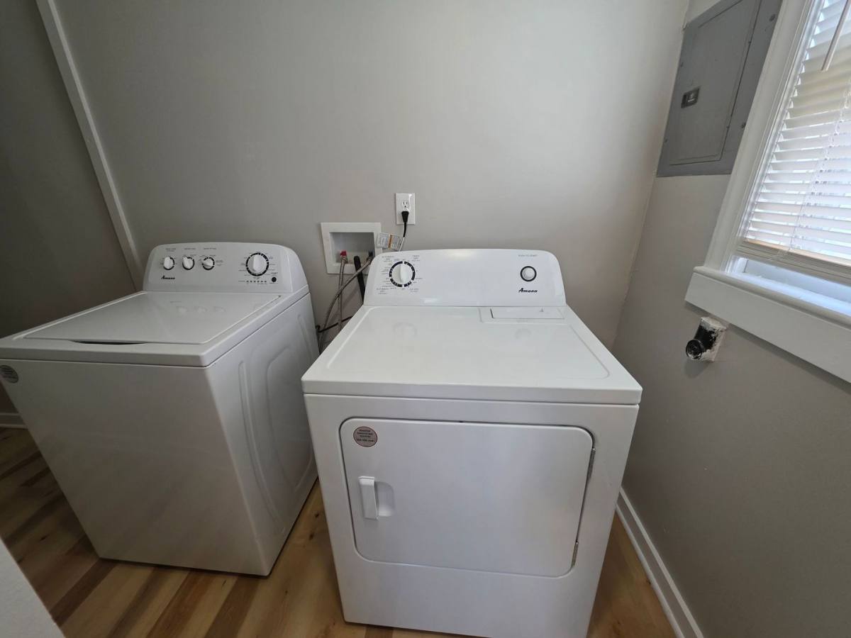 House for rent at 1801 E 74th Terrace, Kansas City, MO 64132