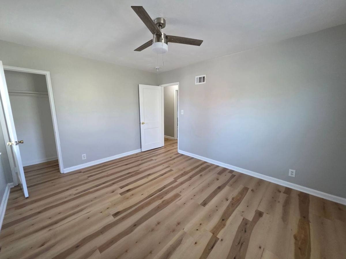 House for rent at 1801 E 74th Terrace, Kansas City, MO 64132