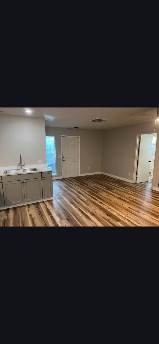 Apartment for rent at 100 S Shepherd St, Sonora, CA 95370
