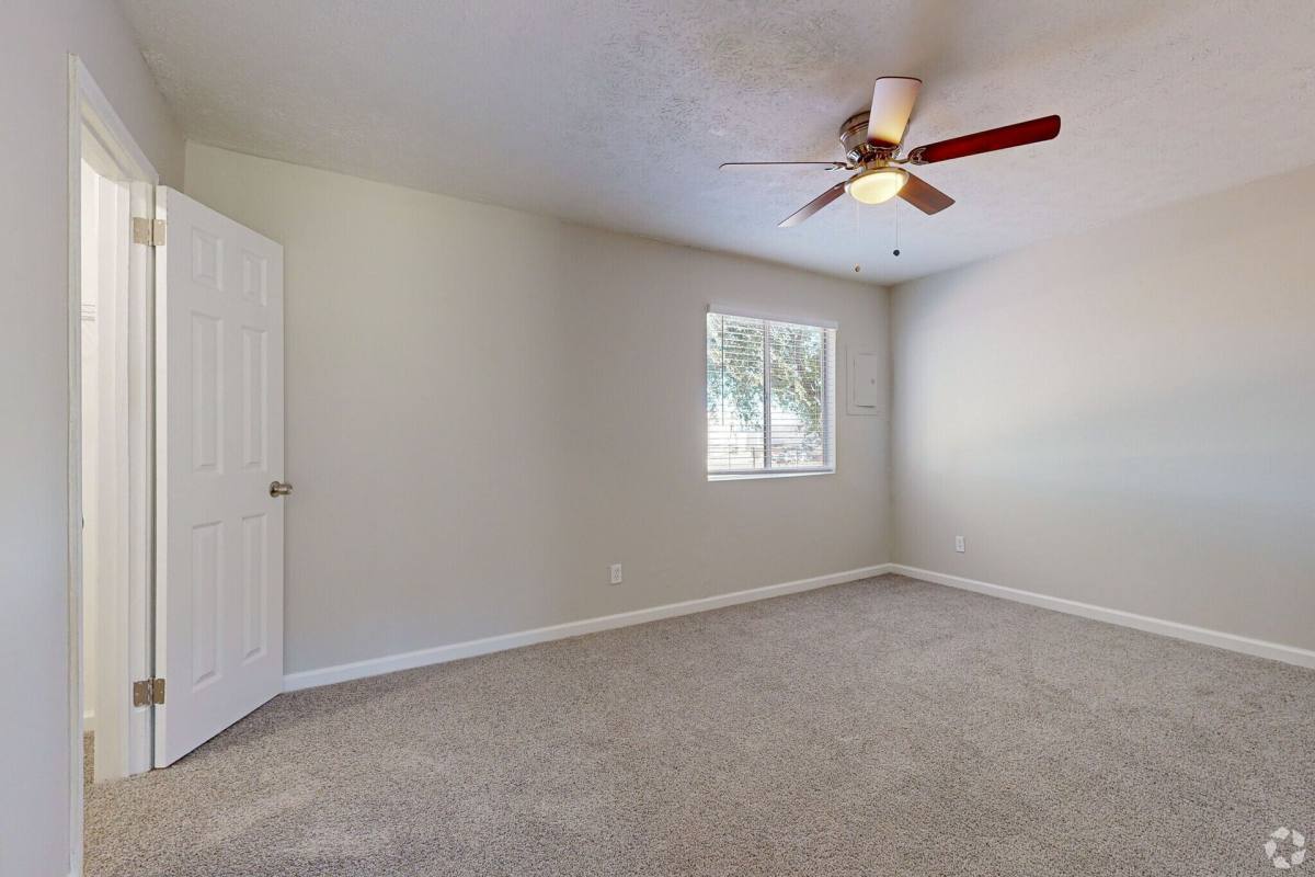 Apartment for rent at 3800 Governors Dr, Montgomery, AL 36111