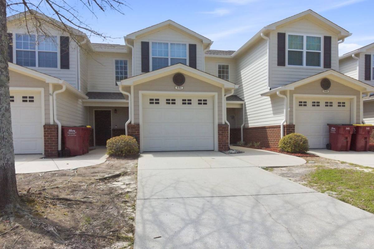 Townhouse for rent at 551 Wingspan Way, Crestview, FL 32536