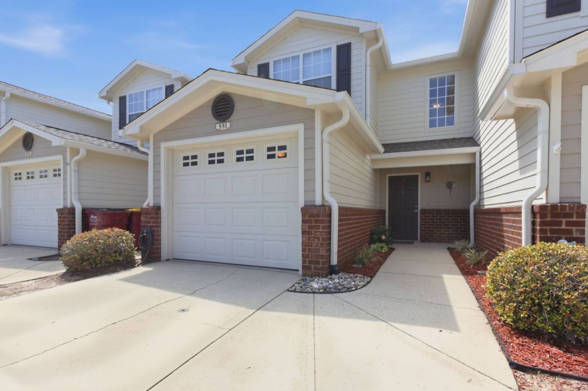 Townhouse for rent at 551 Wingspan Way, Crestview, FL 32536
