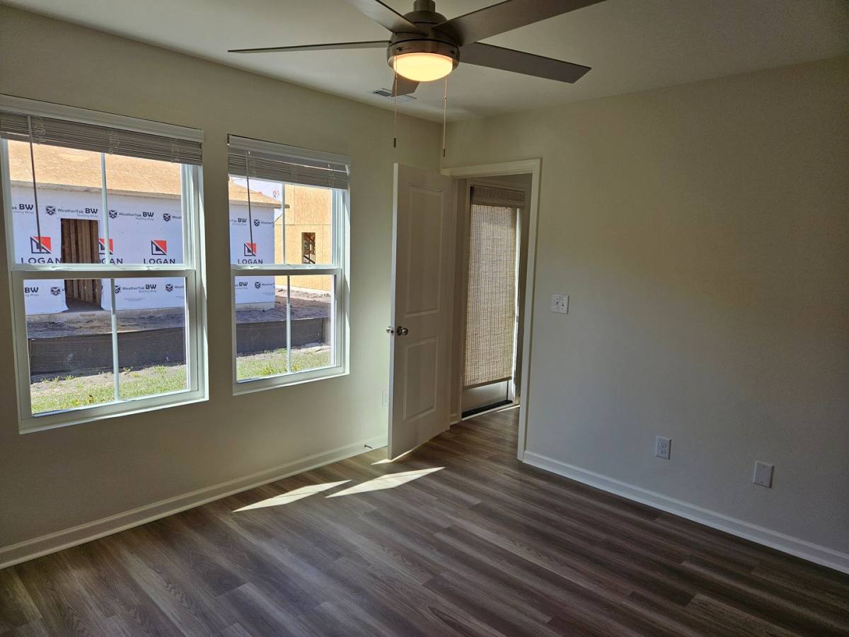 House for rent at 91 Cobbler Way, Hampstead, NC 28443