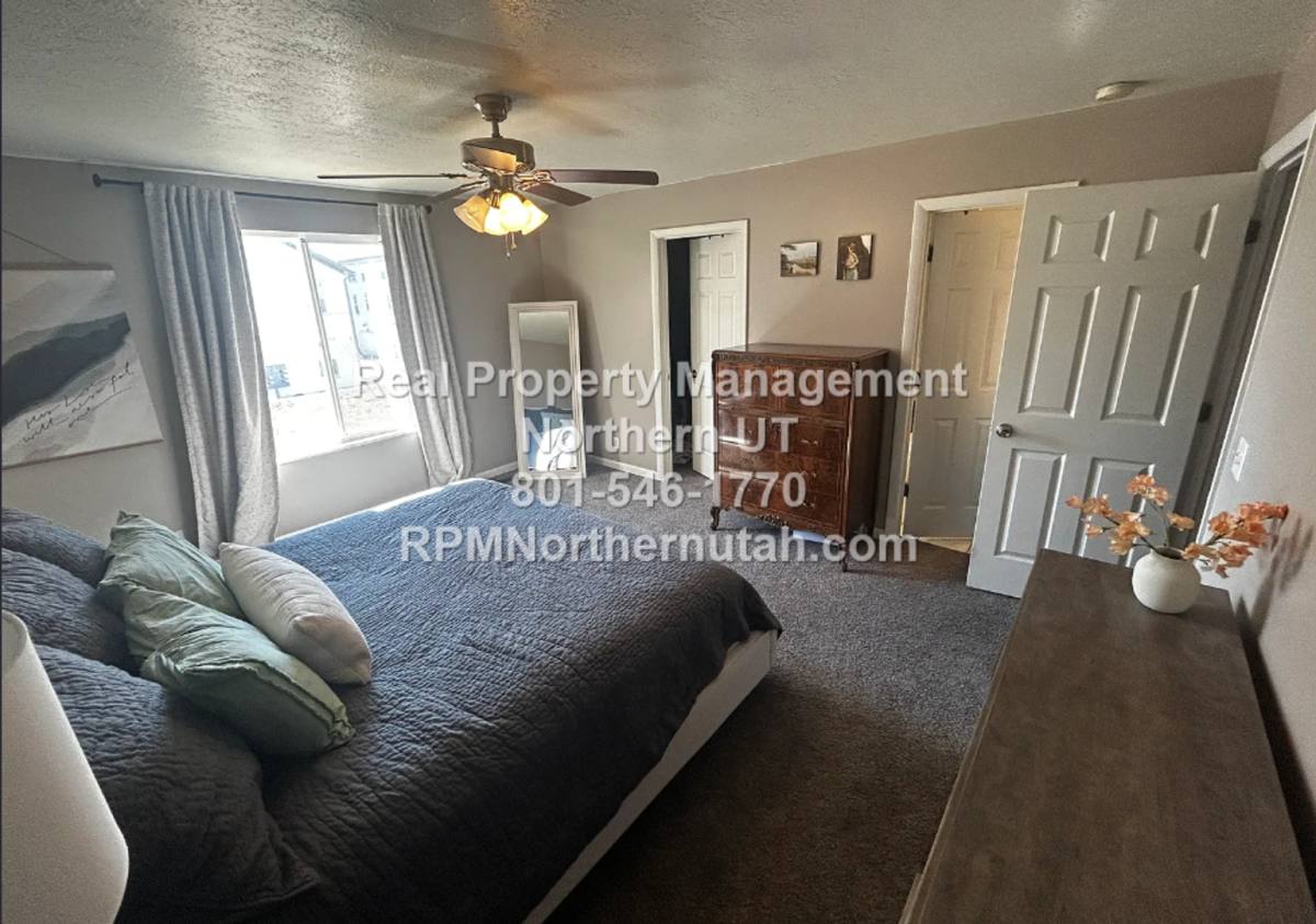 House for rent at 703 W 2175 N, Layton, UT 84041