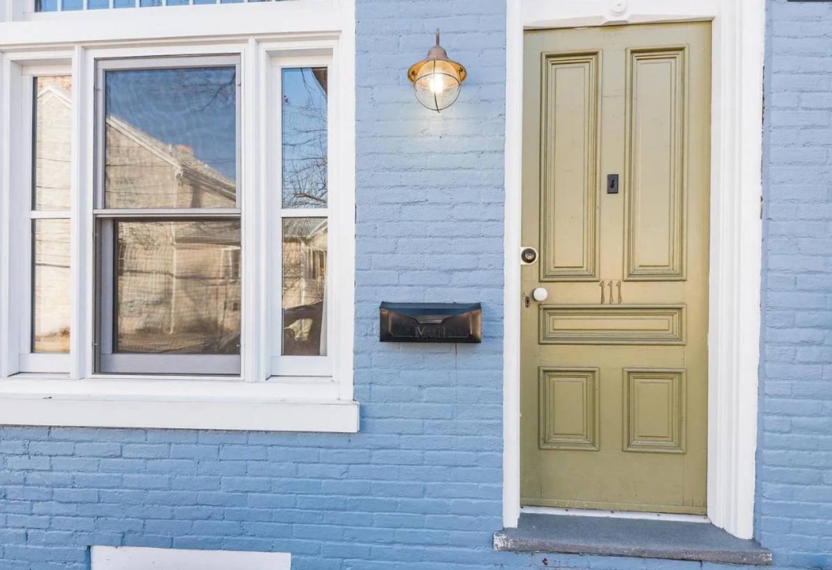 House for rent at 111 S E St, Carlisle, PA 17013