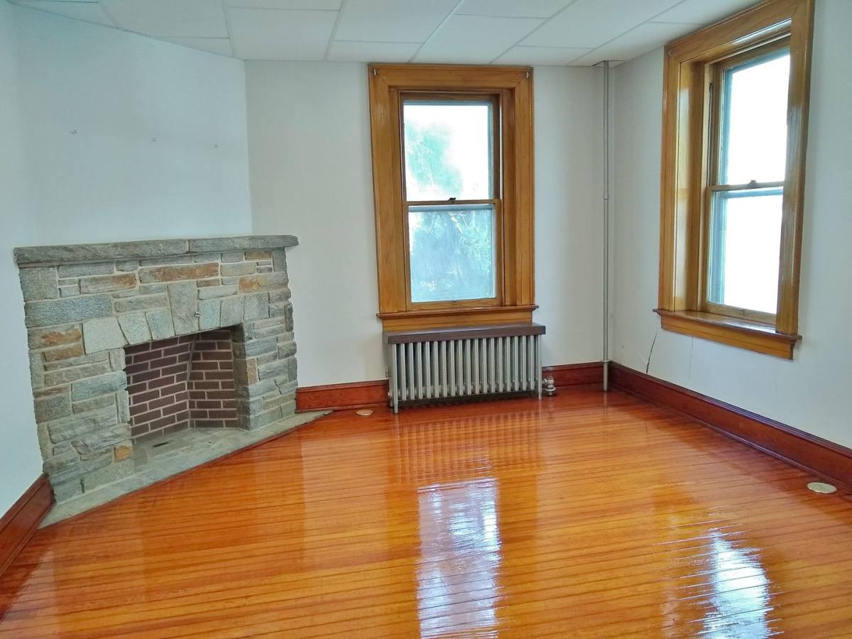 Apartment for rent at 514 Broadway, Hanover, PA 17331