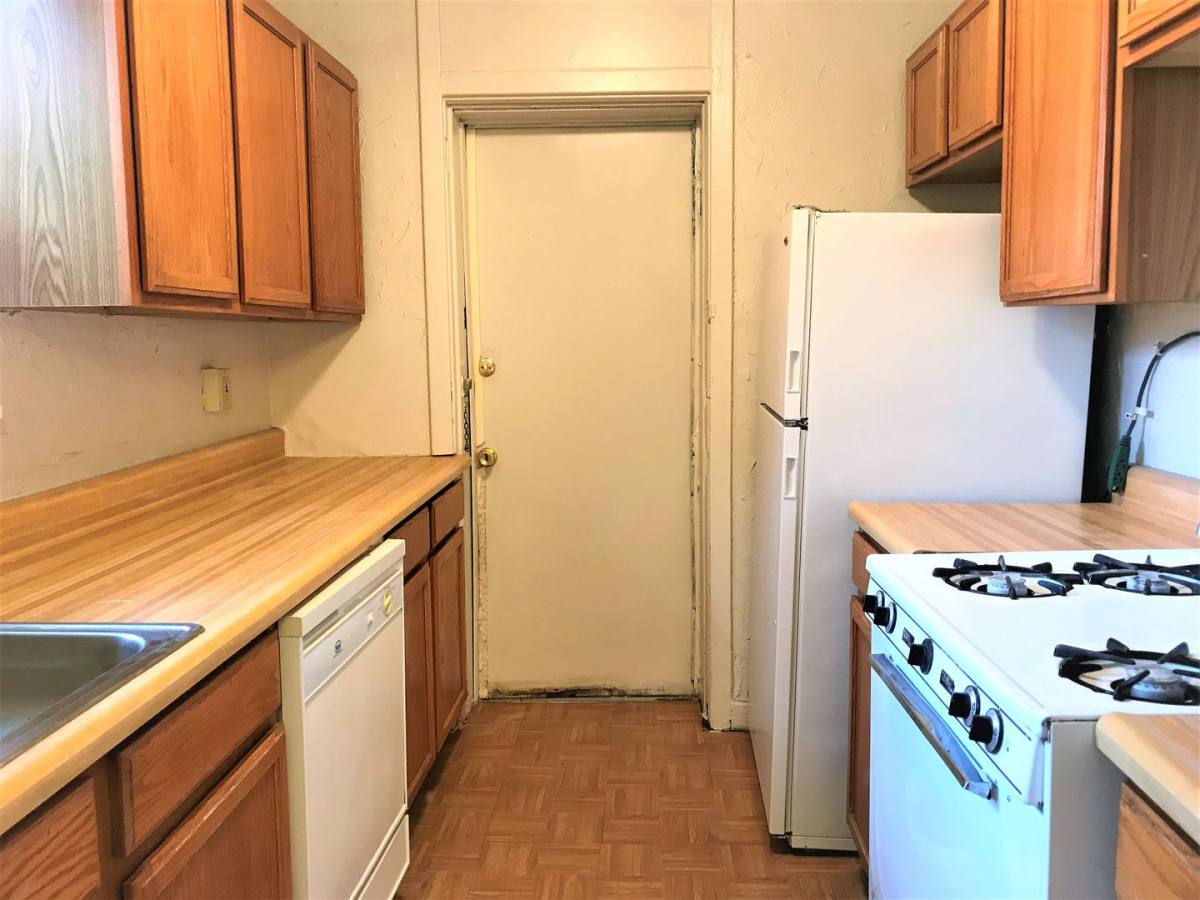 Townhouse for rent at 5525 Covode St, Pittsburgh, PA 15217