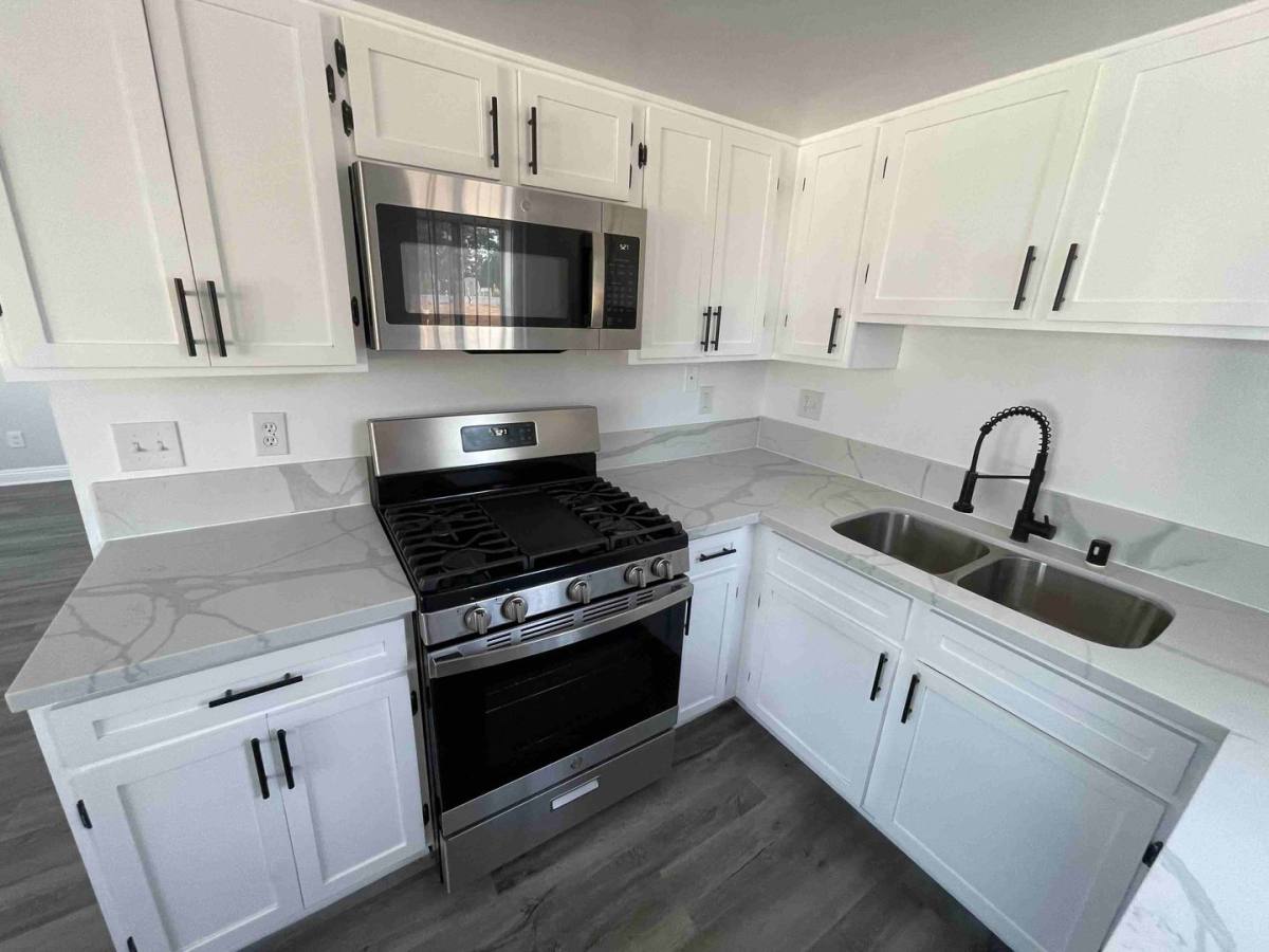 Apartment for rent at 4524 Vista Del Monte Ave, Sherman Oaks, CA 91403