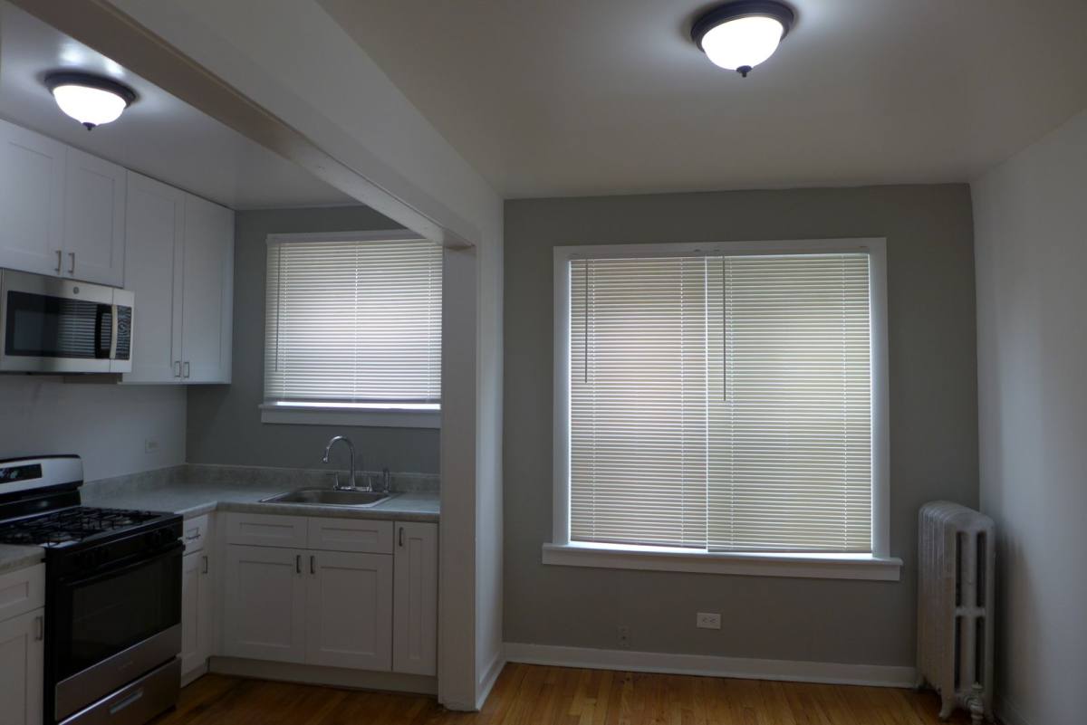 Apartment for rent at 2048 N Kostner Ave, Chicago, IL 60639