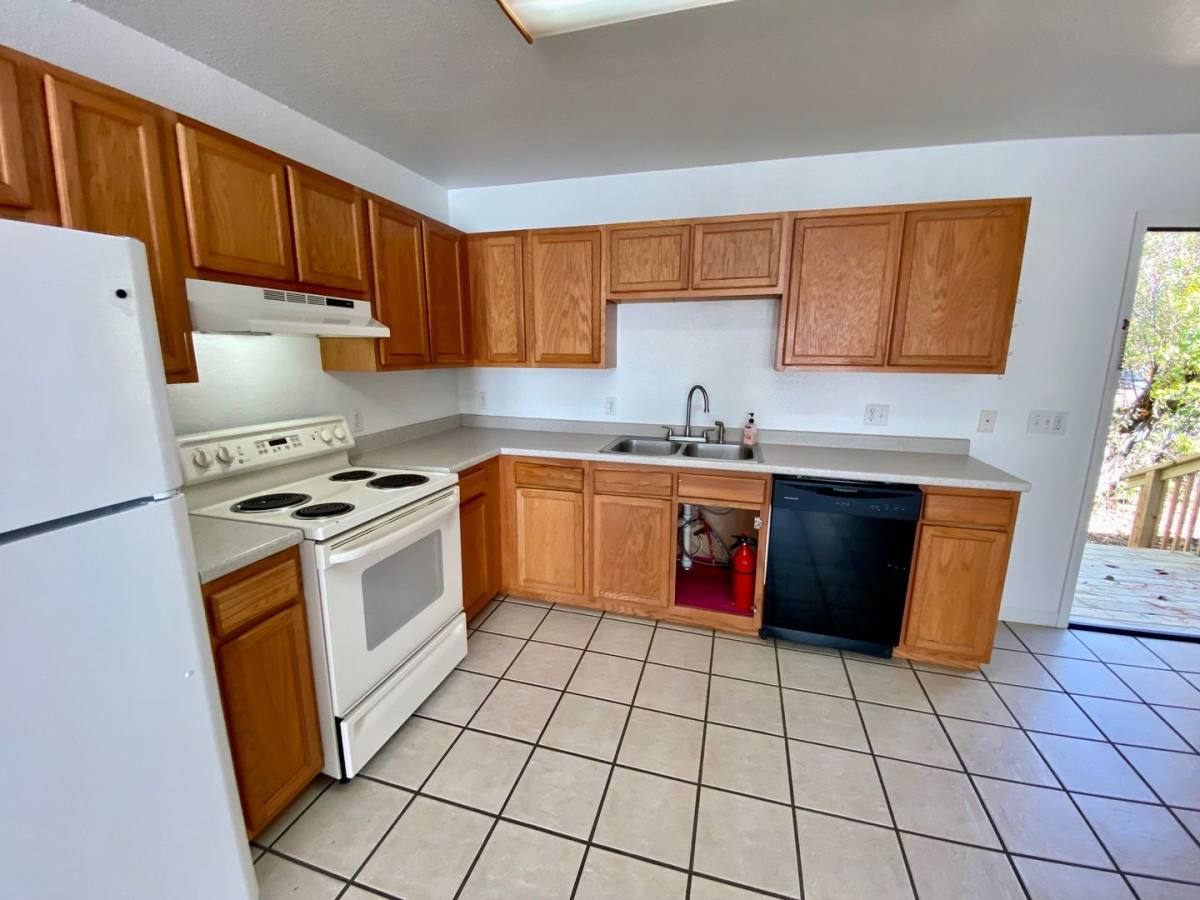 Apartment for rent at 220 D Tf Kirkpatrick Way, Candler, NC 28715