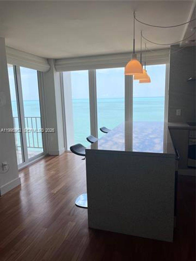 Apartment for rent at 881 Ocean Dr, Key Biscayne, FL 33149