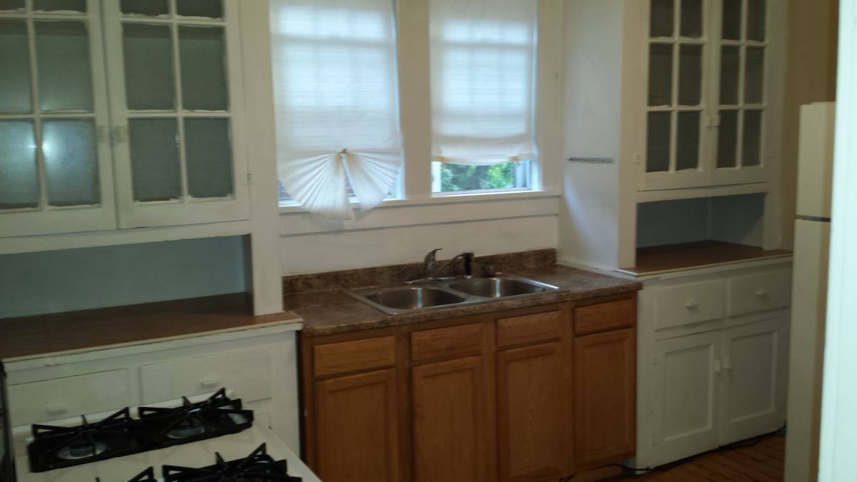 Apartment for rent at 148 Manning Blvd, Albany, NY 12203