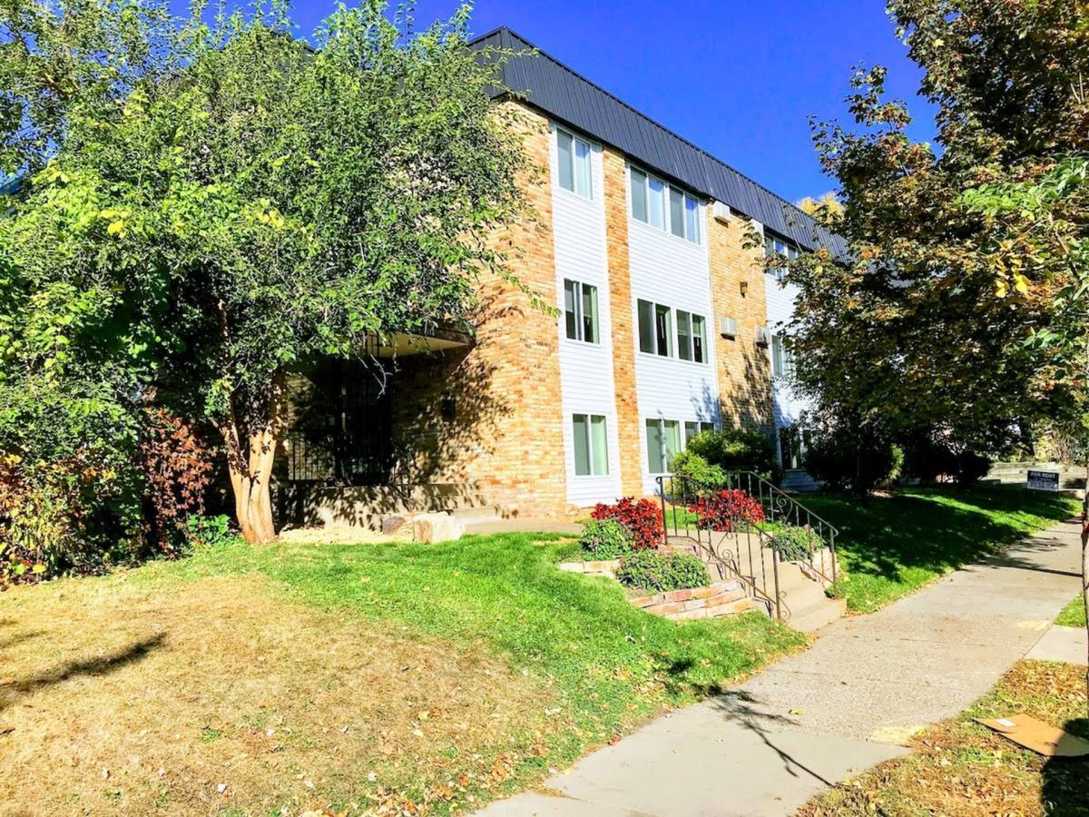 Apartment for rent at 2012 Aldrich Ave S, Minneapolis, MN 55405
