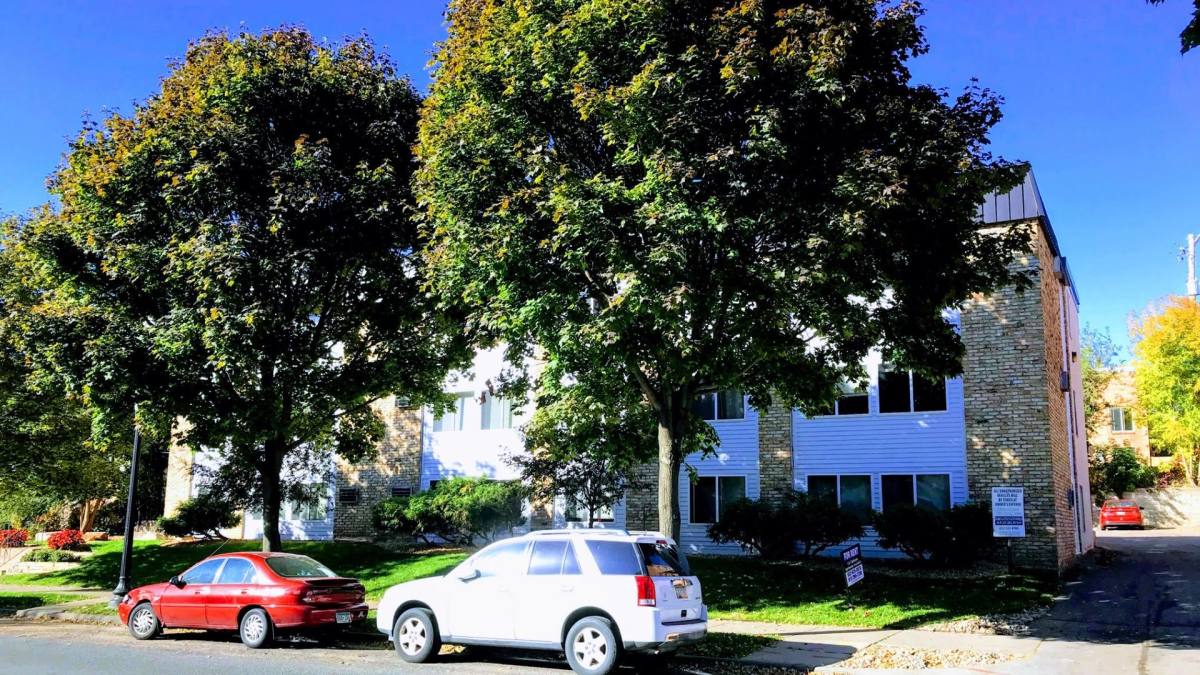 Apartment for rent at 2012 Aldrich Ave S, Minneapolis, MN 55405