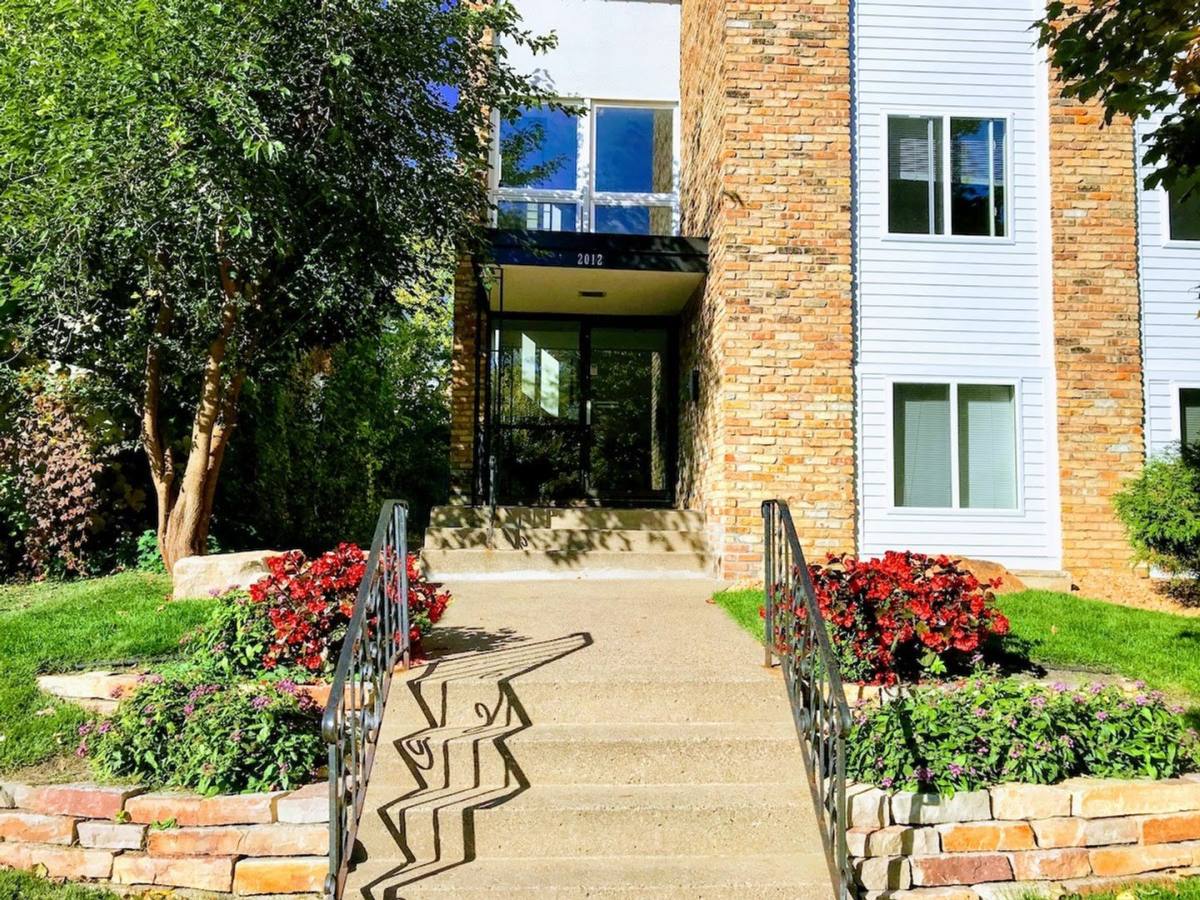 Apartment for rent at 2012 Aldrich Ave S, Minneapolis, MN 55405