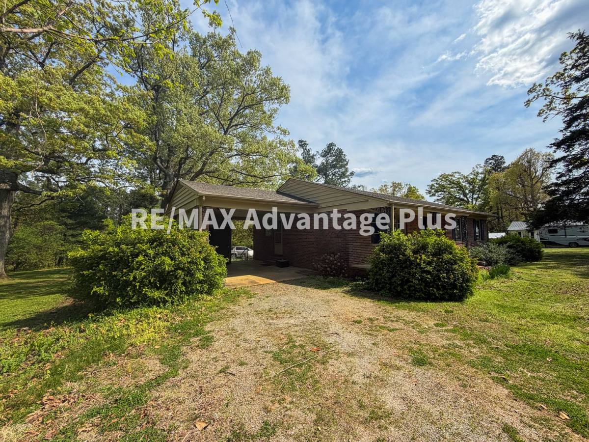 House for rent at 197 Priddy St, Farmville, VA 23901