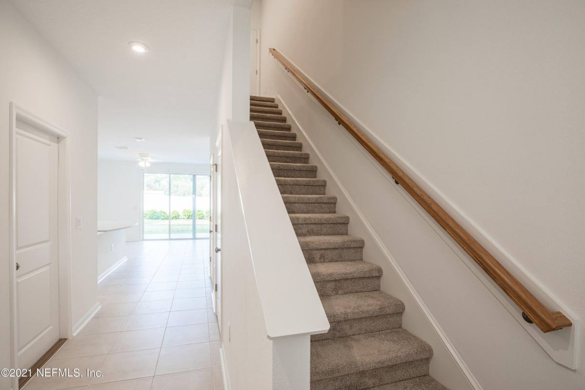 Townhouse for rent at 13112 Annies Walk Dr, Jacksonville, FL 32218