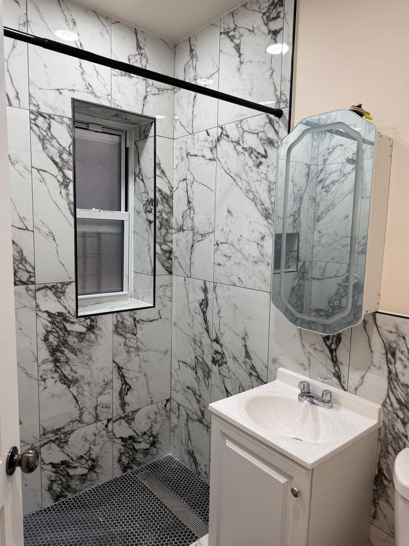 Apartment for rent at 2311 Crotona Ave, Bronx, NY 10458