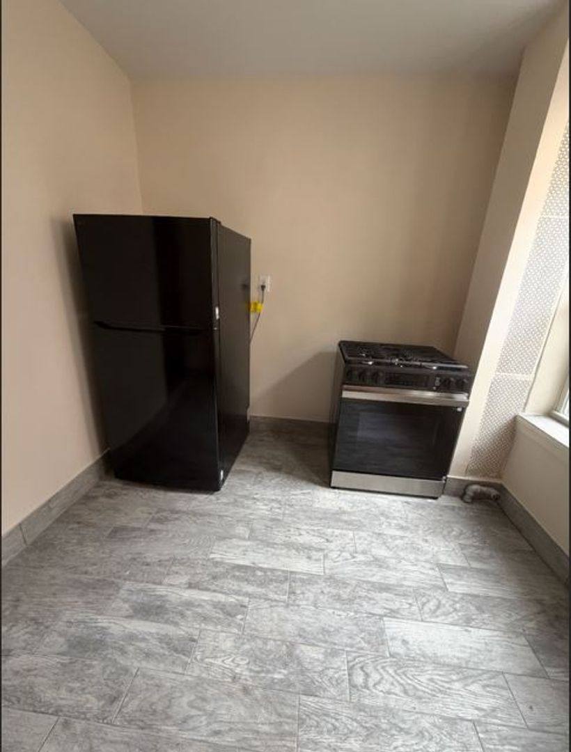 Apartment for rent at 2311 Crotona Ave, Bronx, NY 10458