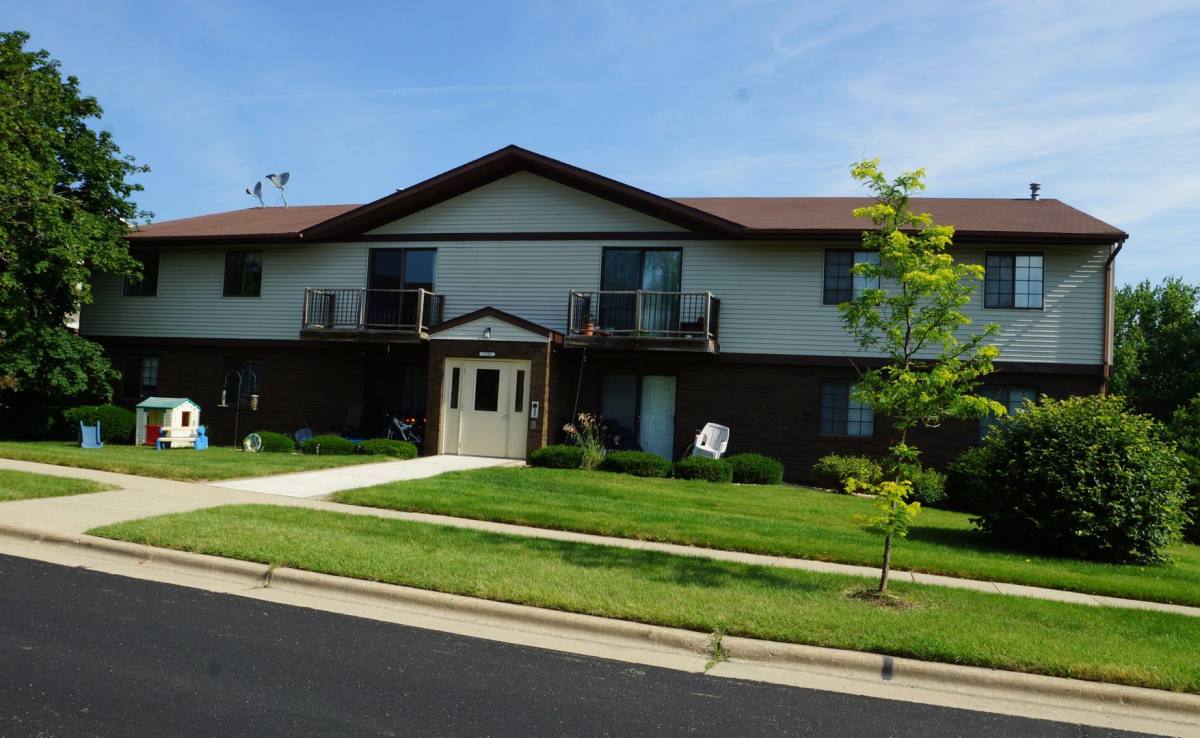Apartment for rent at 1526 Kenilworth Court, Stoughton, WI 53589