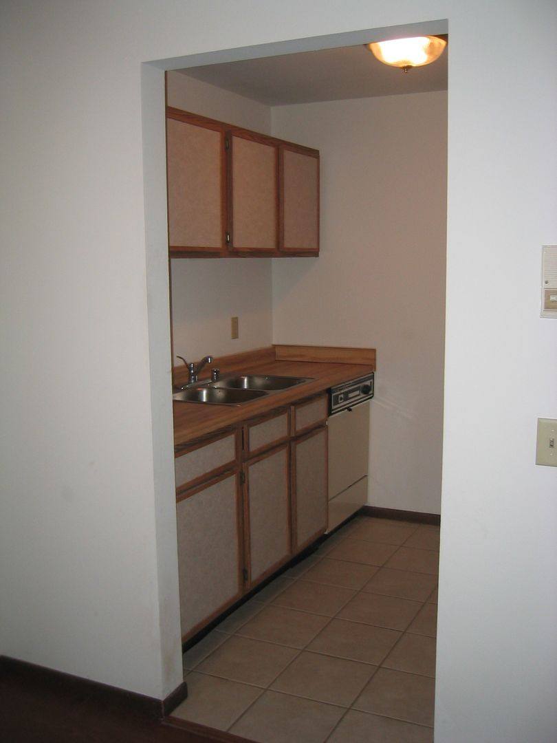 Apartment for rent at 1526 Kenilworth Court, Stoughton, WI 53589